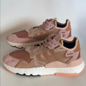 NWT Adidas Nite Jogger rose gold/pink women’s 8.5